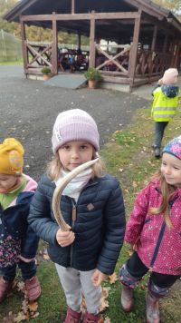 fotografie z alba MŠ 25/26  Na exkurzi v oboře